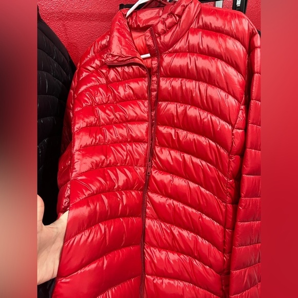 NEW NWT Old Navy‎ red shiny thin puffer jacket coat 2x XXL - Picture 4 of 9